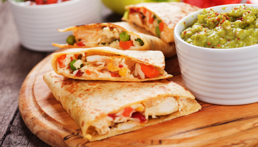 6 Easy Meal Ideas for Your Next Family Camping&nbsp;Trip